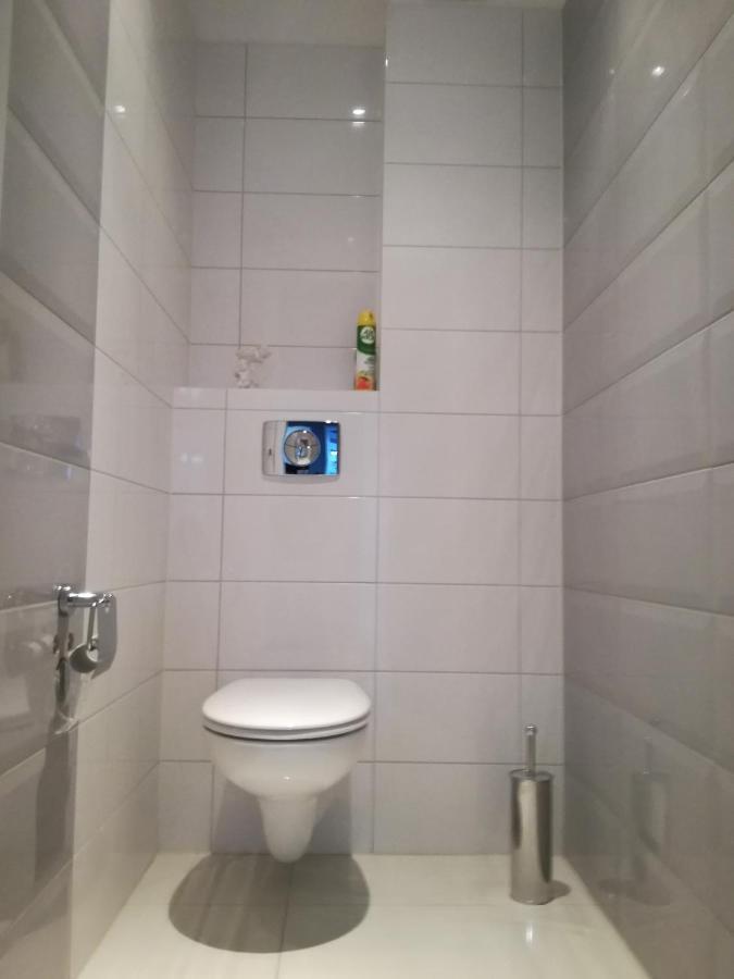 Blue Sky Apartment Poznan Ngoại thất bức ảnh